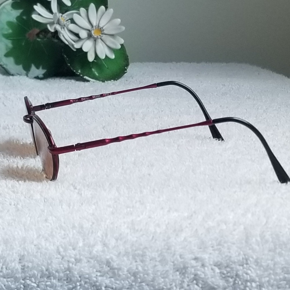 Super Awesome Red Italian Rx Glasses by Eyetel - Picture 6 of 7